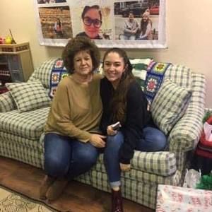 Meet your Posher, Tina